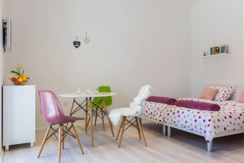 Candy Ap.-Near Center,Bus,Beach+Free Parking Place Zadar Exterior foto